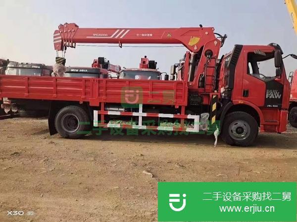 浙江出售二手解放J6大柴220馬力隨車吊
