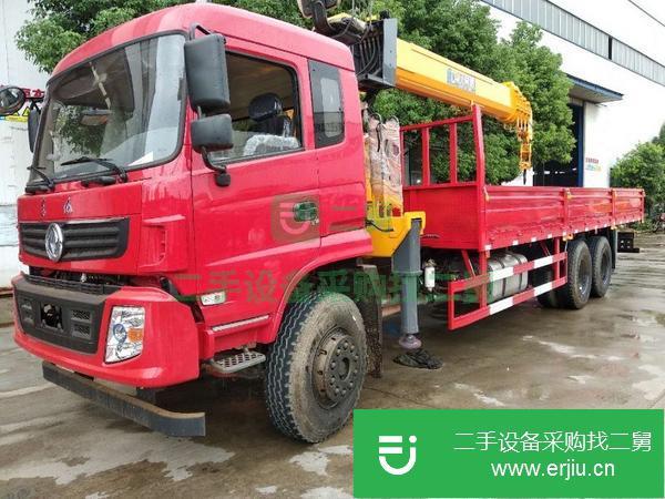 四川出售二手東風后八輪12噸隨車吊