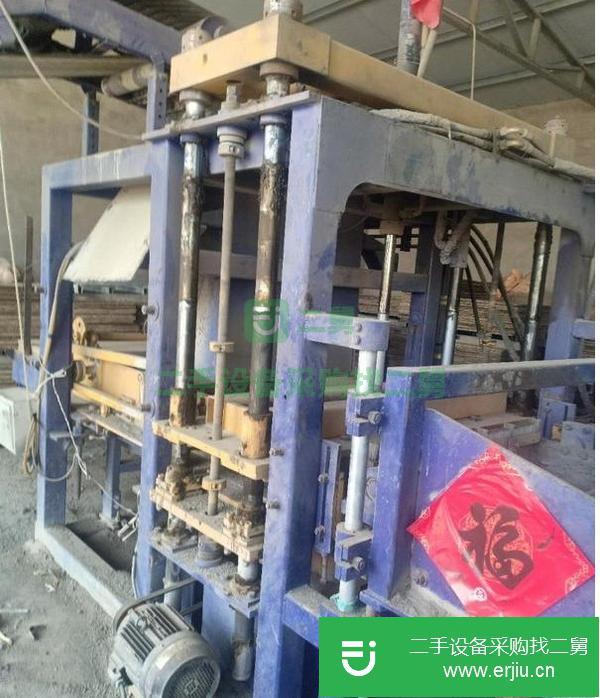 重慶出售二手5型建虎全自動磚機磚機