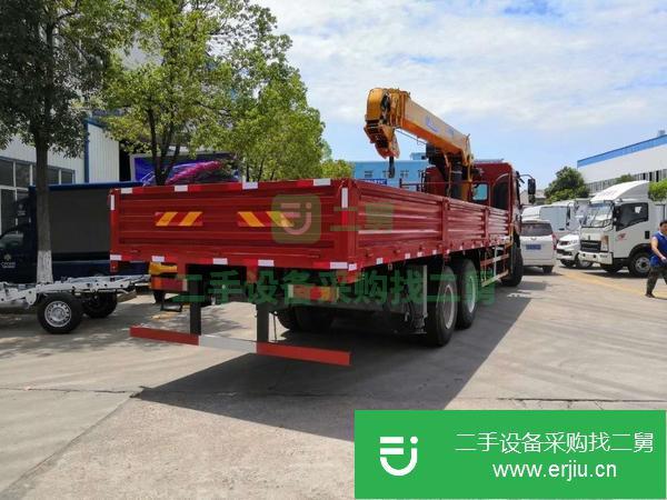 安徽出售二手柳汽乘龍后八輪隨車吊