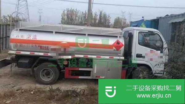 湖北出售二手油罐車跑了7800公里