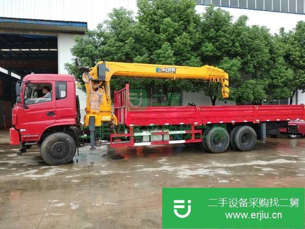 四川出售二手東風后八輪12噸隨車吊