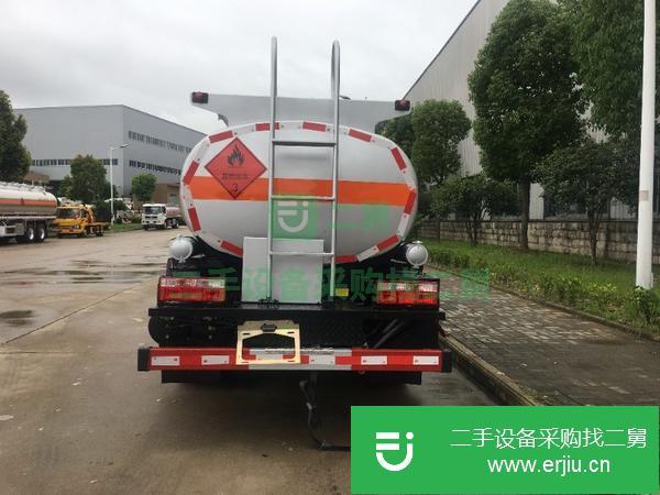 天津出售二手5噸多利卡油罐車