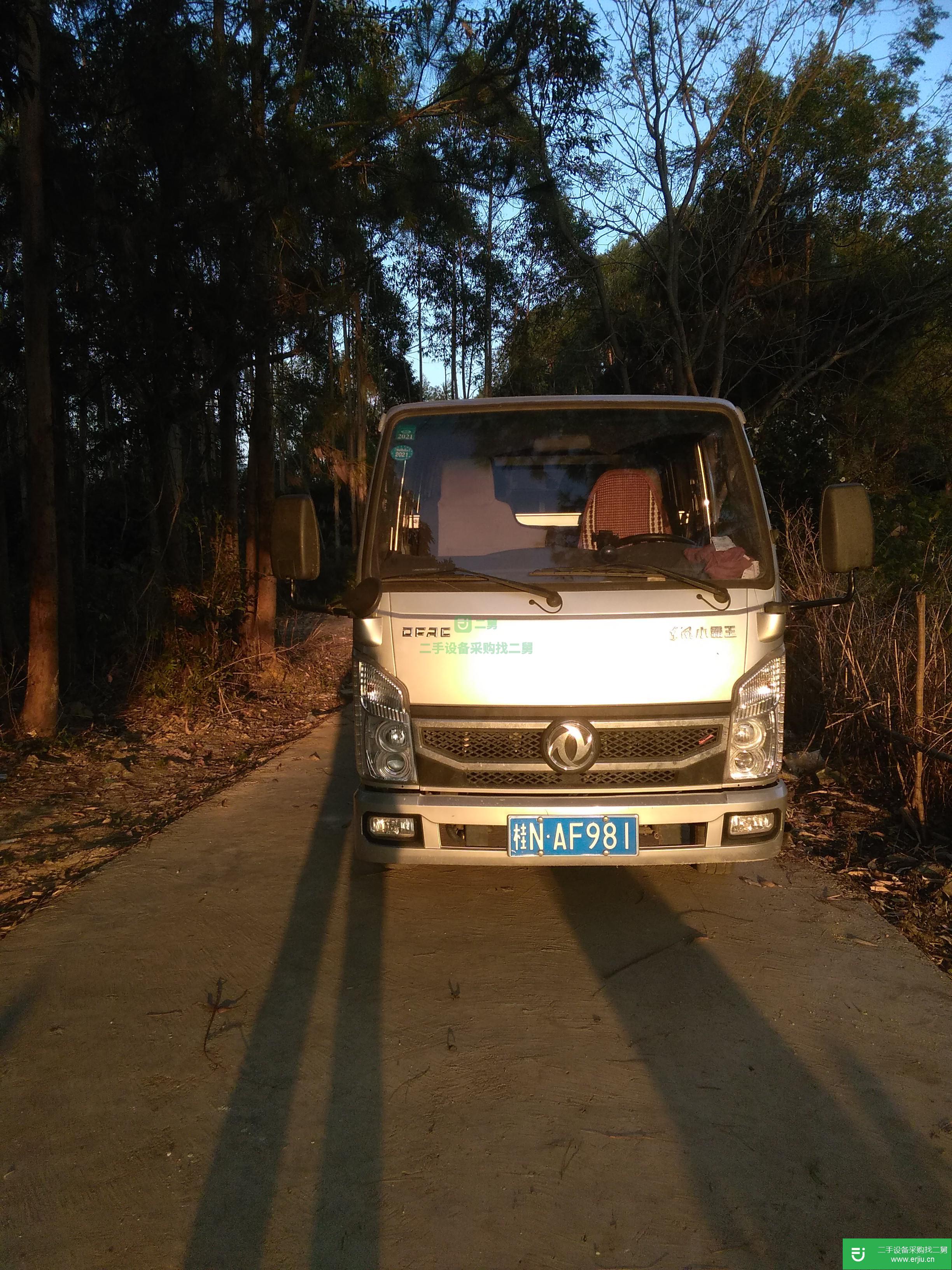 廣西出售二手東風(fēng)霸王113馬力貨車