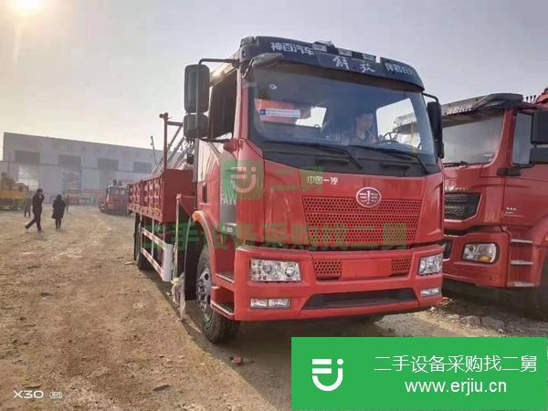 浙江出售二手解放J6大柴220馬力隨車吊