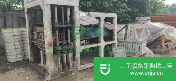 河北出售二手興鑫6型制磚機