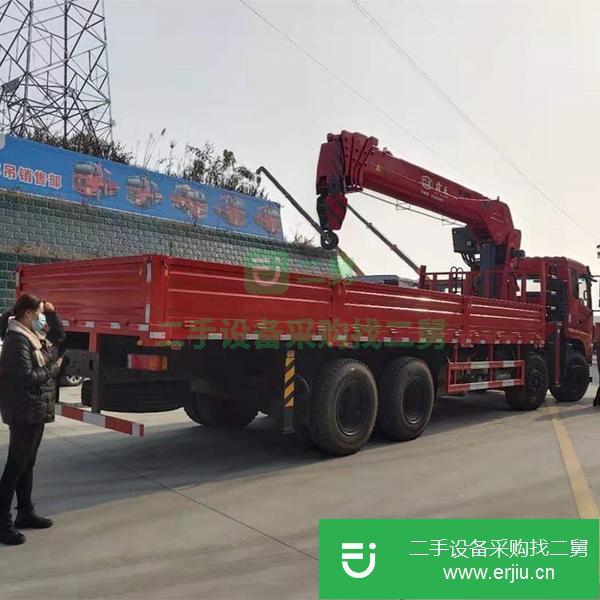 云南出售二手東風(fēng)后八輪12噸隨車(chē)吊