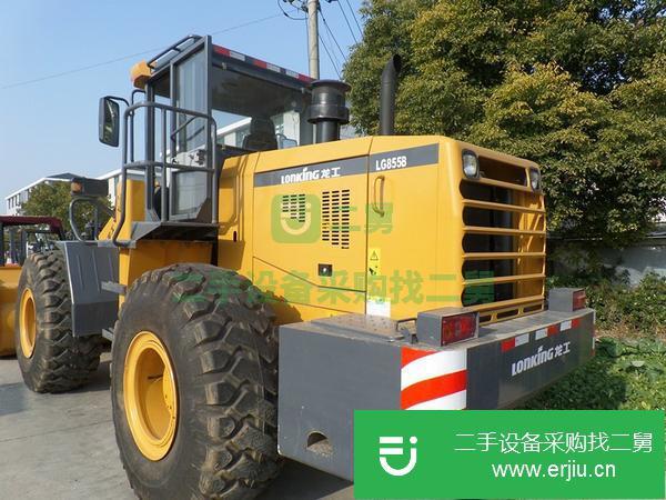 云南出售二手2016年龍工833B裝載機