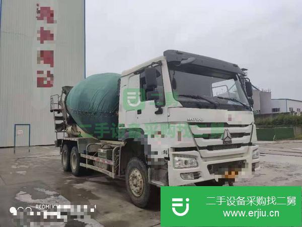 甘肅出售二手豪沃大14方攪拌車(chē)國(guó)五排放