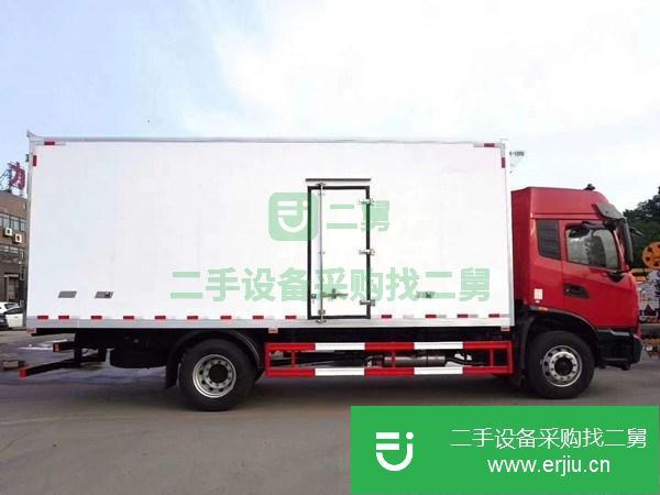 湖北出售二手解放J6245馬力6.8米冷藏車