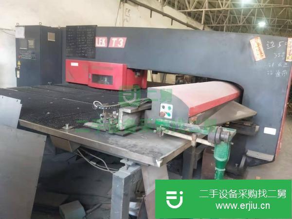 廣東出售二手香港梁發記品牌1225數控轉塔沖床30T