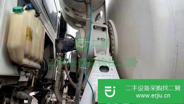 山東出售二手18年國五豪沃大14方拉16方攪拌車