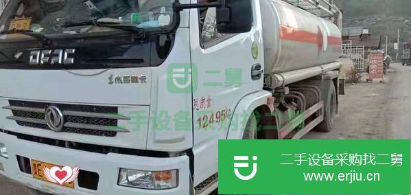 云南出售二手8.6方東風(fēng)油罐車玉柴150馬力