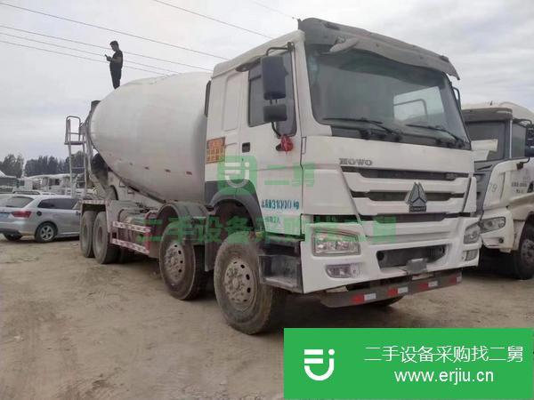山西出售二手18年7月國(guó)五豪沃底盤大20方攪拌車