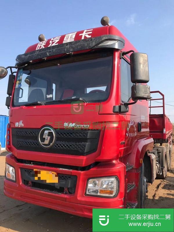 山東出售德龍平板貨車430馬力，國(guó)五，輪胎9成新