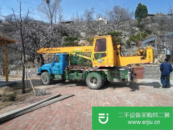 山東出售二手09年國三東岳8噸汽車吊