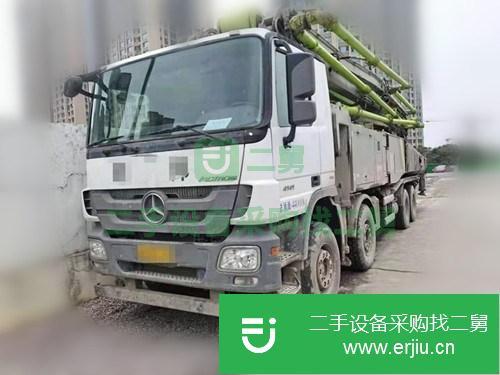 湖南出售二手17年中聯(lián)奔馳56米泵車