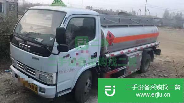 湖北出售二手油罐車跑了7800公里