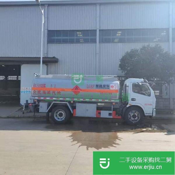 四川出售二手8噸油罐車玉柴150馬力3800軸距