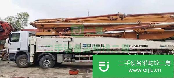 湖南出售二手13年12月中聯奔馳56米泵車