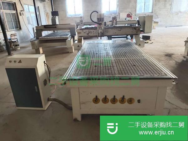 內蒙古出售二手1325木工數控雕刻機