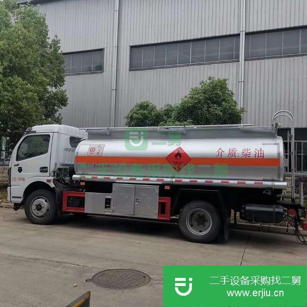 黑龍江出售二手8噸油罐車包上戶