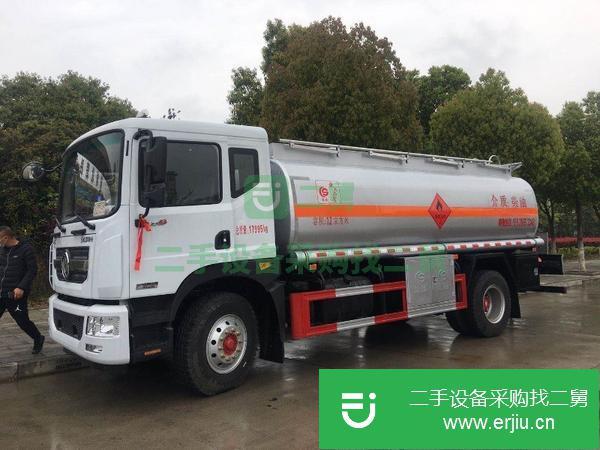 上海出售二手東風多利卡單橋10噸油罐車12方