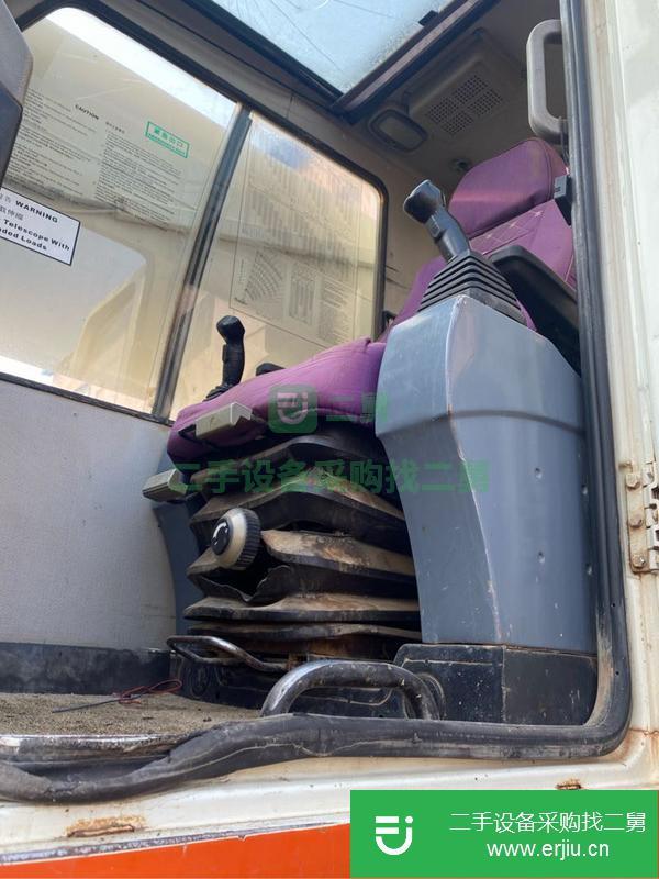 河北出售二手13年中聯(lián)藍色關(guān)愛30v5汽車吊