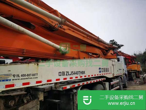 湖南出售二手13年12月中聯奔馳56米泵車