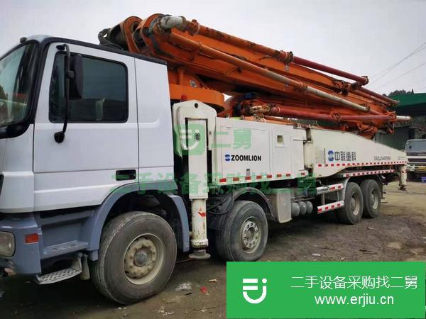 湖南出售二手13年12月中聯奔馳56米泵車