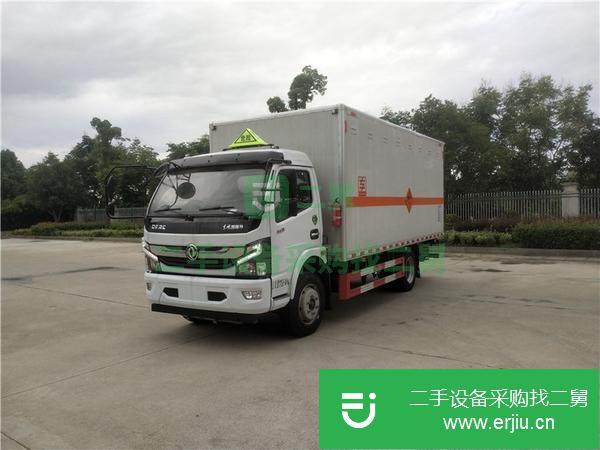 黑龍江出售二手乙醛運輸車國六朝柴170馬力柴油發動機萬里揚6檔箱