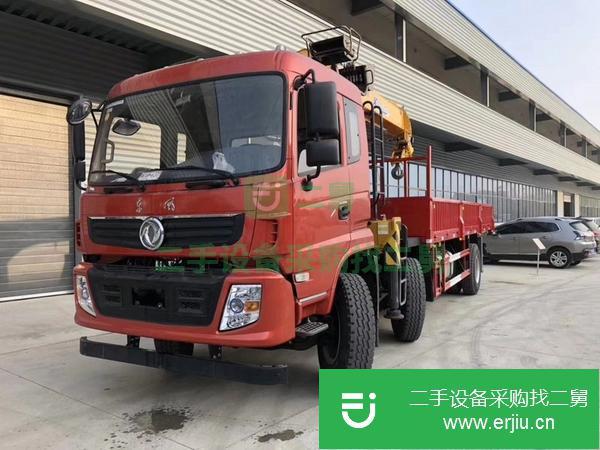 湖北出售二手東風小三軸220匹馬力隨車吊