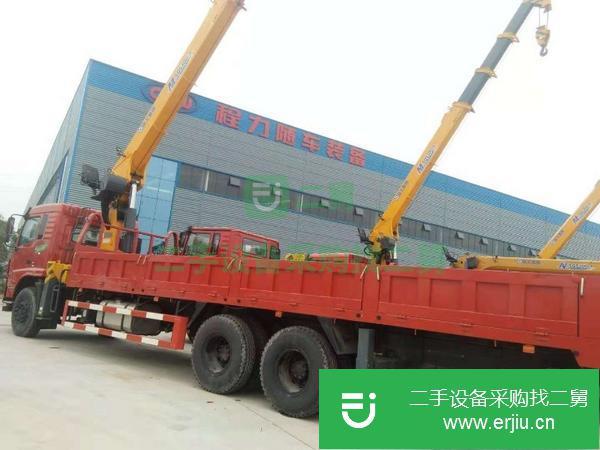 吉林出售二手東風天龍前四后八12噸隨車吊