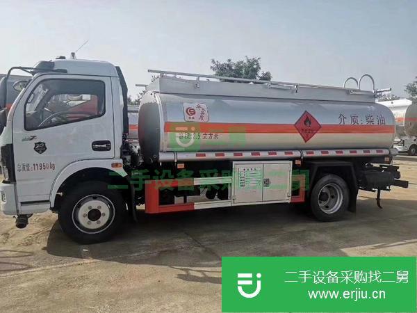 黑龍江出售二手8噸油罐車包上戶