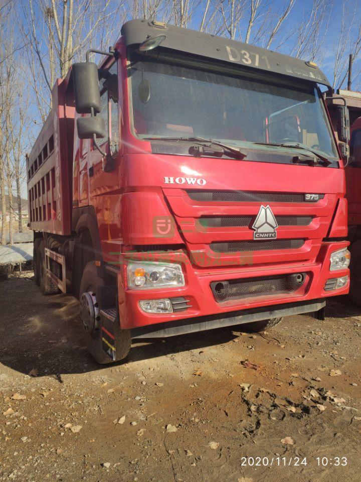 出售17年5.8米沒戶豪沃后八輪自卸車