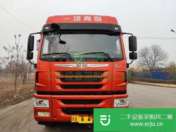 河北出售二手解放牽引車。400馬力車況精品沒磕碰，全車輪胎九成新
