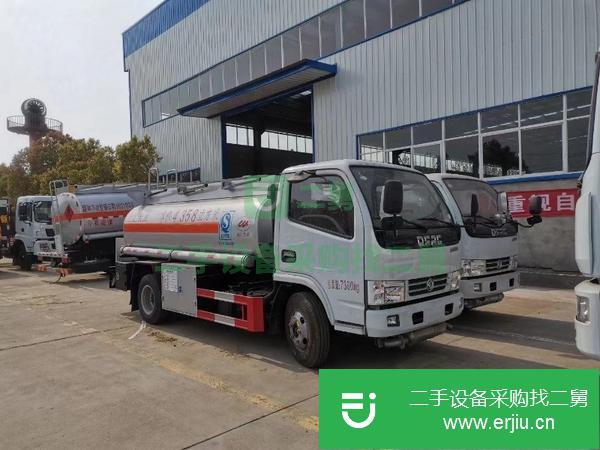 河南出售二手東風5噸油罐車手續齊全