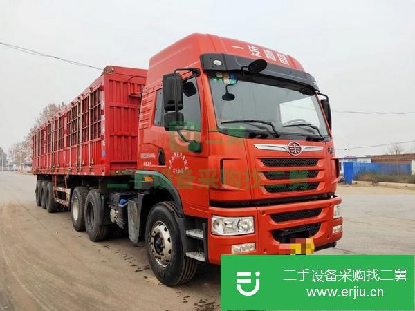 河北出售二手解放牽引車。400馬力車況精品沒磕碰，全車輪胎九成新