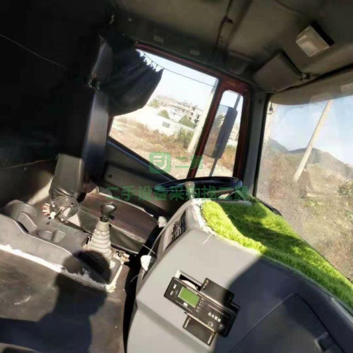 浙江出售二手13年的紅巖前四后八自卸車