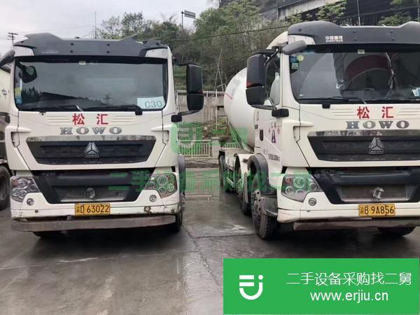 寧夏出售二手17年10月豪沃輕量化大12拉14方攪拌車