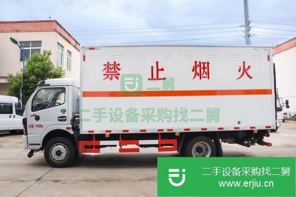 內(nèi)蒙古出售二手東風(fēng)國六危險(xiǎn)品廂式運(yùn)輸車朝柴170馬力發(fā)動(dòng)機(jī)