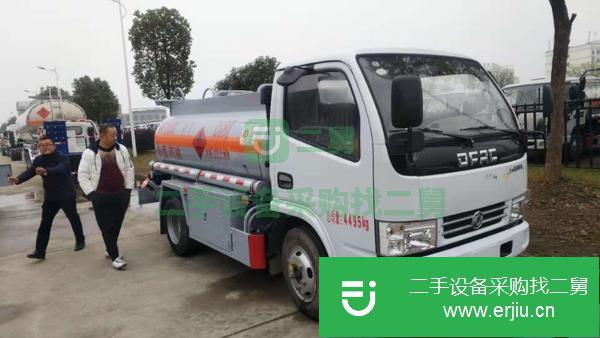湖北出售二手東風(fēng)多利卡油罐車