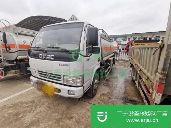江西出售二手5噸車況好油罐車朝柴102馬力