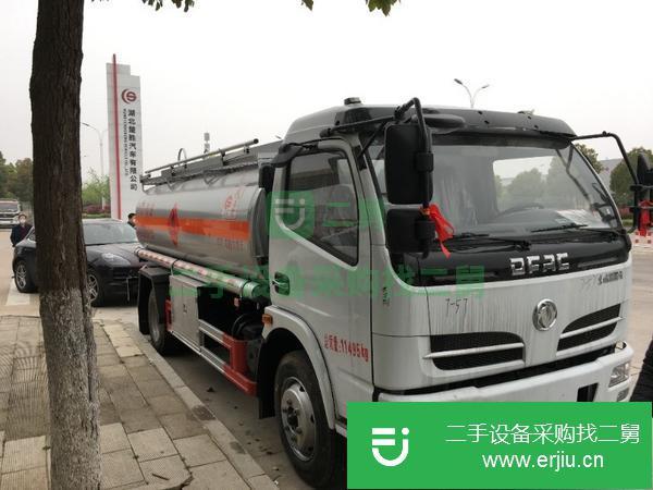江蘇出售二手8噸國六油罐車