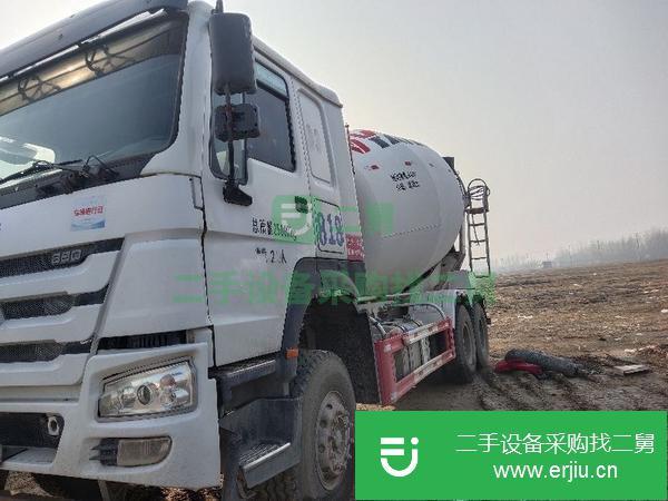 廣東出售二手18年豪沃亞特大14方攪拌車，國五排放