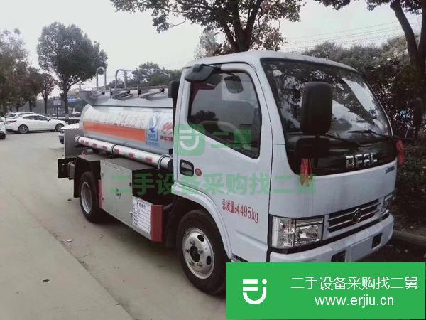 浙江出售二手東風多利卡2噸油罐車包上牌