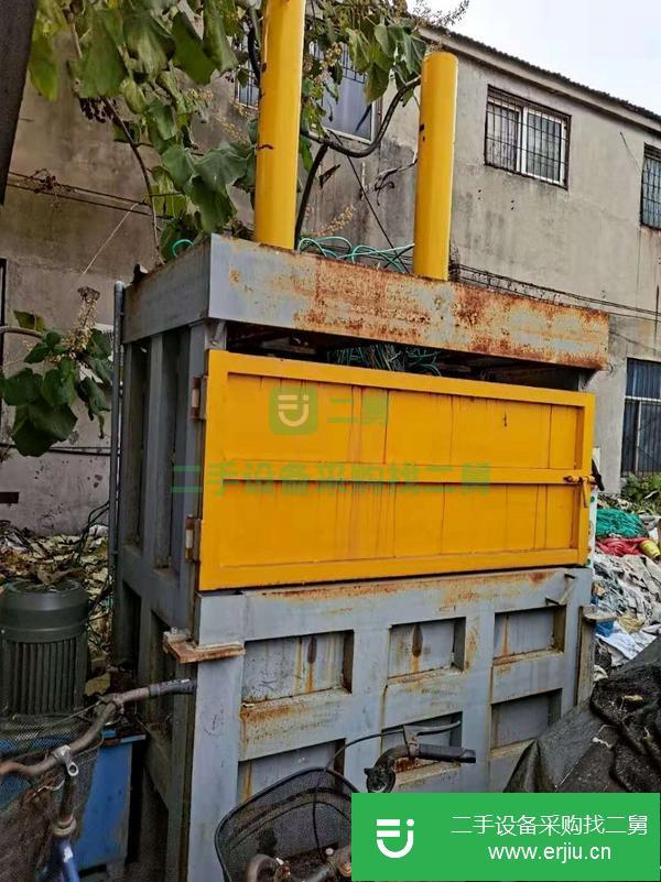 山東出售二手立式打包機
