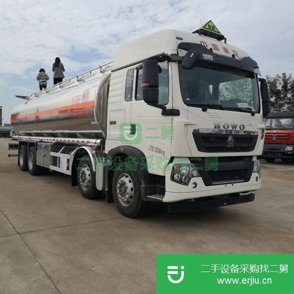 山東出售二手重汽豪沃前四后八鋁合金20噸油罐車德國曼340馬力9檔變速箱