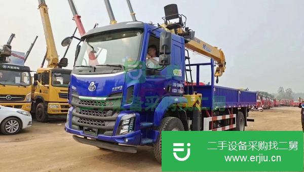 湖北出售二手柳汽乘龍單橋隨車吊配徐工10噸吊機