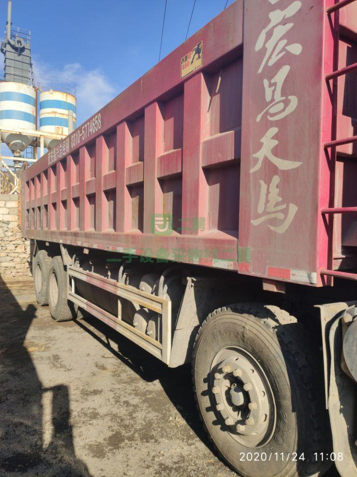出售17年國五8.6米乘龍H7前四后八自卸車